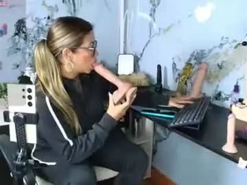 Alixlong  live sex cam