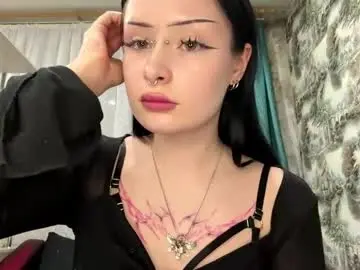 Ashtonvisnosky  live sex cam