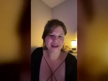 Elajoxoxo  live sex cam