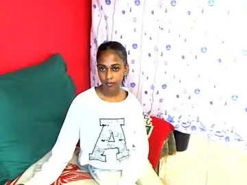 Indianvixen07  live sex cam