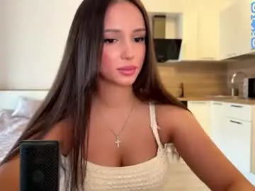 Lilmiabae  live sex cam