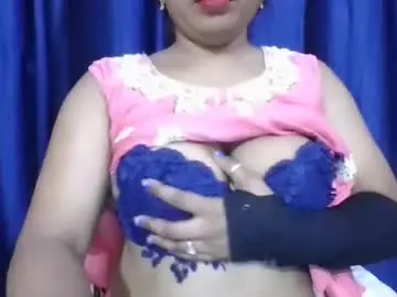 Poojalady  live sex cam