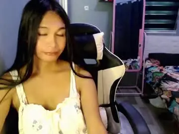 Queen_ara21  live sex cam