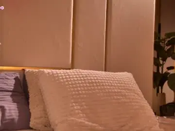 Remylarson  live sex cam