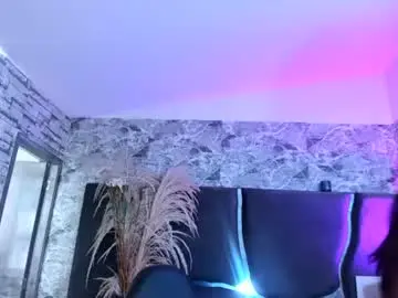 Amber_storm19  live sex cam