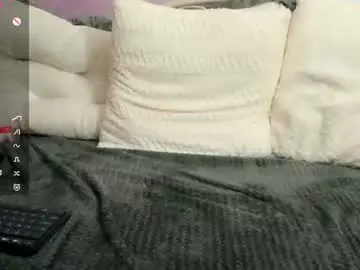 Amy_lee19  live sex cam
