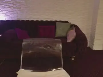 Blondiexstar  live sex cam