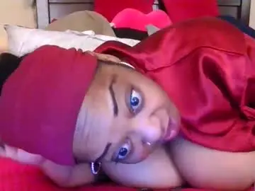 Brownroundrenee  live sex cam