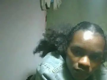 Caella98  live sex cam