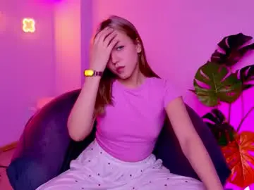 Cindylovesmith  live sex cam