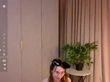 Clarindakluse  live sex cam