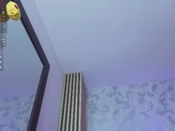 Emily_vermont  live sex cam