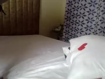 Hot_sexy_queen  live sex cam