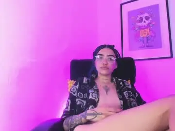 Inate_danger  live sex cam