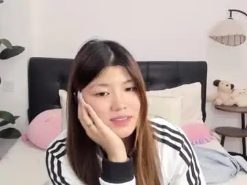 Janetjolie  live sex cam