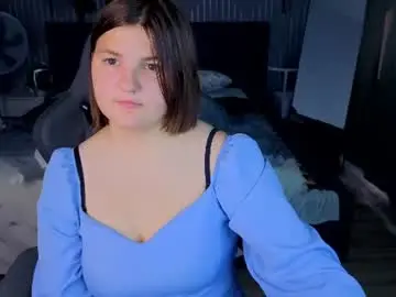 Kittyliikk  live sex cam