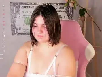 Kittyliikk  live sex cam