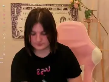 Kittyliikk  live sex cam