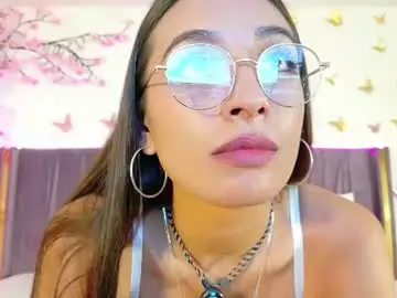 Lilithcapri777  live sex cam