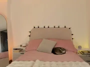 Mayli_xx  live sex cam
