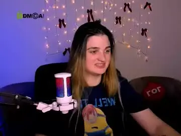 Nessa_blush  live sex cam