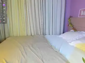 Polly__mayer  live sex cam