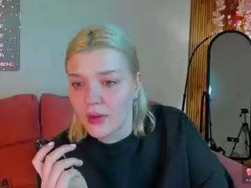 Polly__mayer  live sex cam