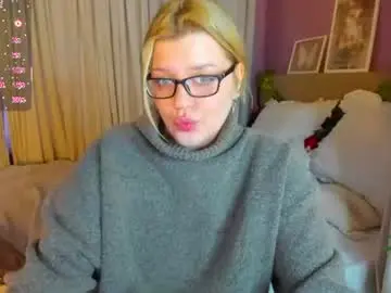 Polly__mayer  live sex cam