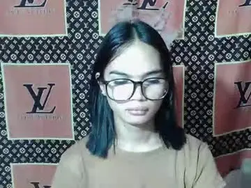 Prettykhelcy  live sex cam