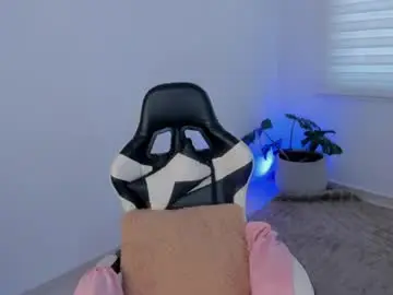 Savannahwildee  live sex cam