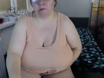 Sweetboobs85h  live sex cam