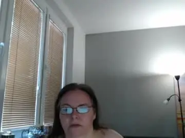 Sweetboobs85h  live sex cam