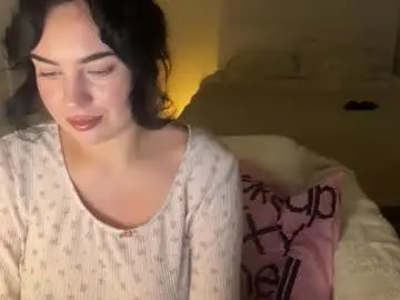 Yeahrina  live sex cam