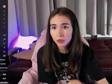 Ashleytoxic  live sex cam