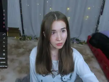 Ashleytoxic  live sex cam