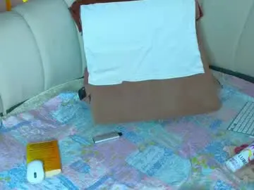 Emilytrays  live sex cam