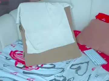 Emilytrays  live sex cam