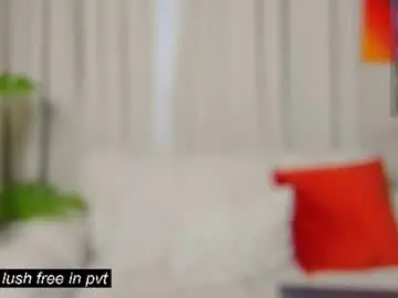 Honneyymoonn_  live sex cam