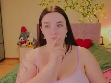 Iwi_wi_wi  live sex cam