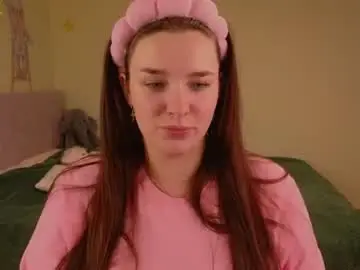 Iwi_wi_wi  live sex cam