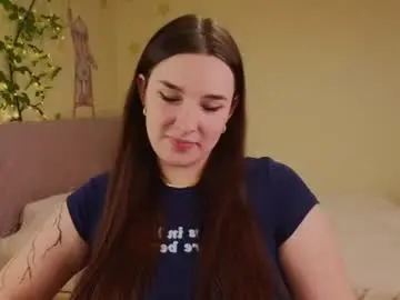 Iwi_wi_wi  live sex cam