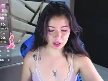 Kylia_a  live sex cam