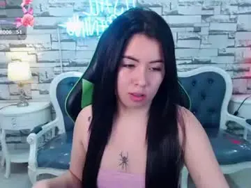 Kylia_a  live sex cam