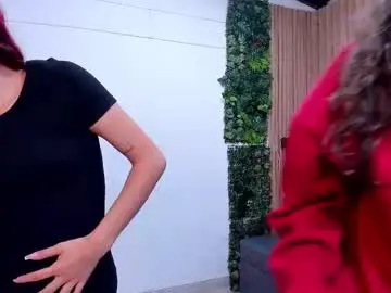 Ladies_wallen  live sex cam