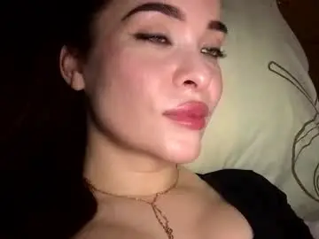 Magggg658318  live sex cam