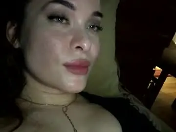 Magggg658318  live sex cam