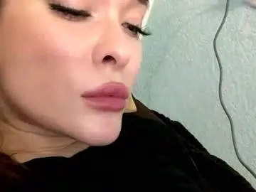 Magggg658318  live sex cam