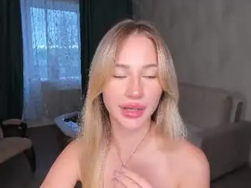 Mia_magnusen  live sex cam