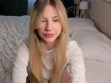 Mia_magnusen  live sex cam