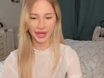 Mia_magnusen  live sex cam